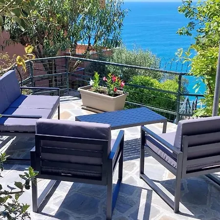 Enrica With Amazing View *