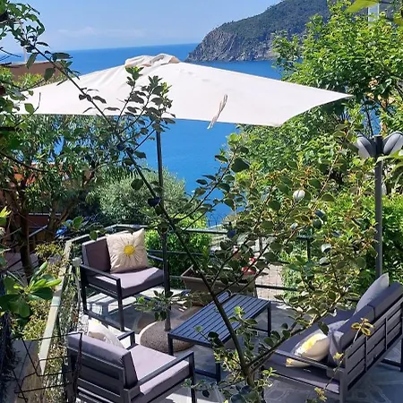 Enrica With Amazing View * Moneglia