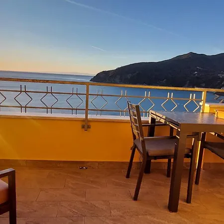 Lägenhet Enrica With Amazing View Moneglia
