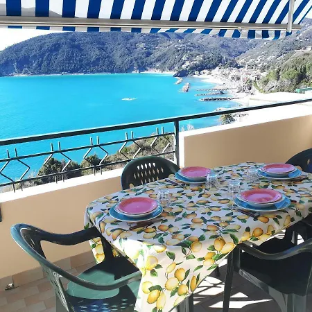 Διαμέρισμα Enrica With Amazing View
