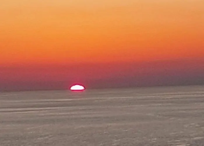 Enrica With Amazing View Apartamento