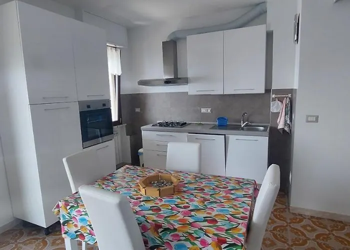 Enrica With Amazing View Moneglia